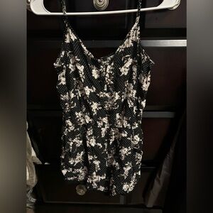 Forever 21 strapless romper